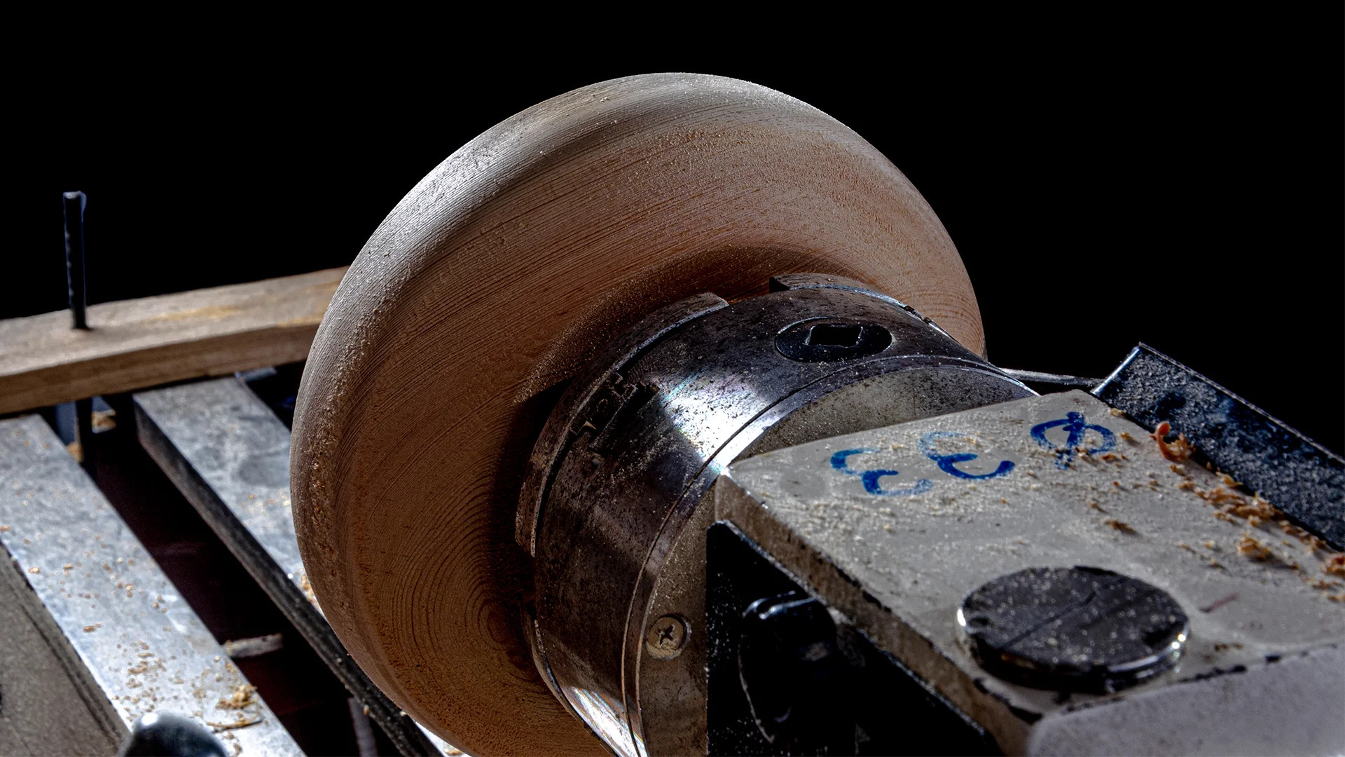 Featured image for “Wood Lathe Chuck 101: Everything You Need to Know to Get Started”